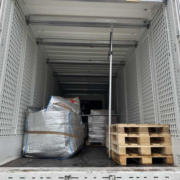 BRAUCHT ES AUTORITÄT UND KLARHEIT